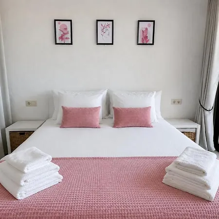 Homes Lili Seaview With 2 Bedrooms, 4 Terraces, 2 Pools & Parking Apartman *