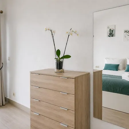 Homes Lili Seaview With 2 Bedrooms, 4 Terraces, 2 Pools & Parking