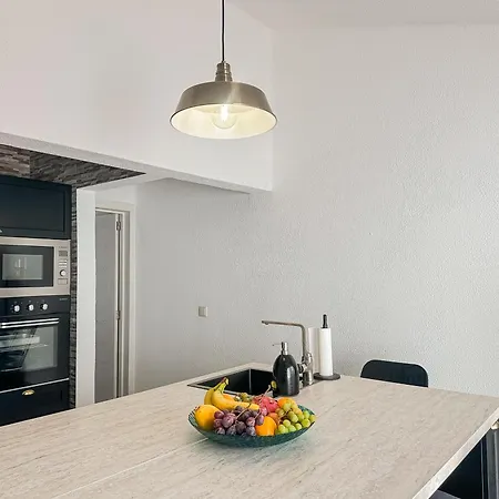 Homes Lili Seaview With 2 Bedrooms, 4 Terraces, 2 Pools & Parking