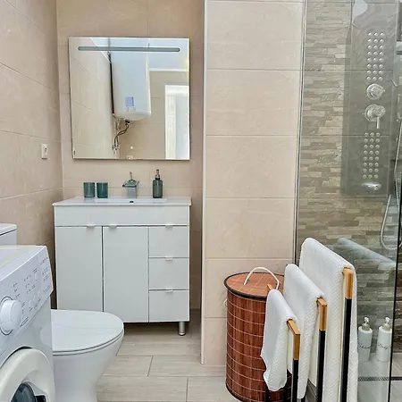 Homes Lili Seaview With 2 Bedrooms, 4 Terraces, 2 Pools & Parking Apartman Albufeira