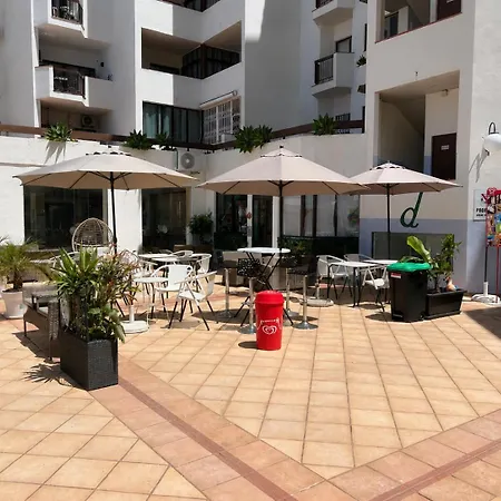 Homes Lili Seaview With 2 Bedrooms, 4 Terraces, 2 Pools & Parking Apartman *
